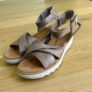 Clarks Jillian Bella Ankle Strap platform